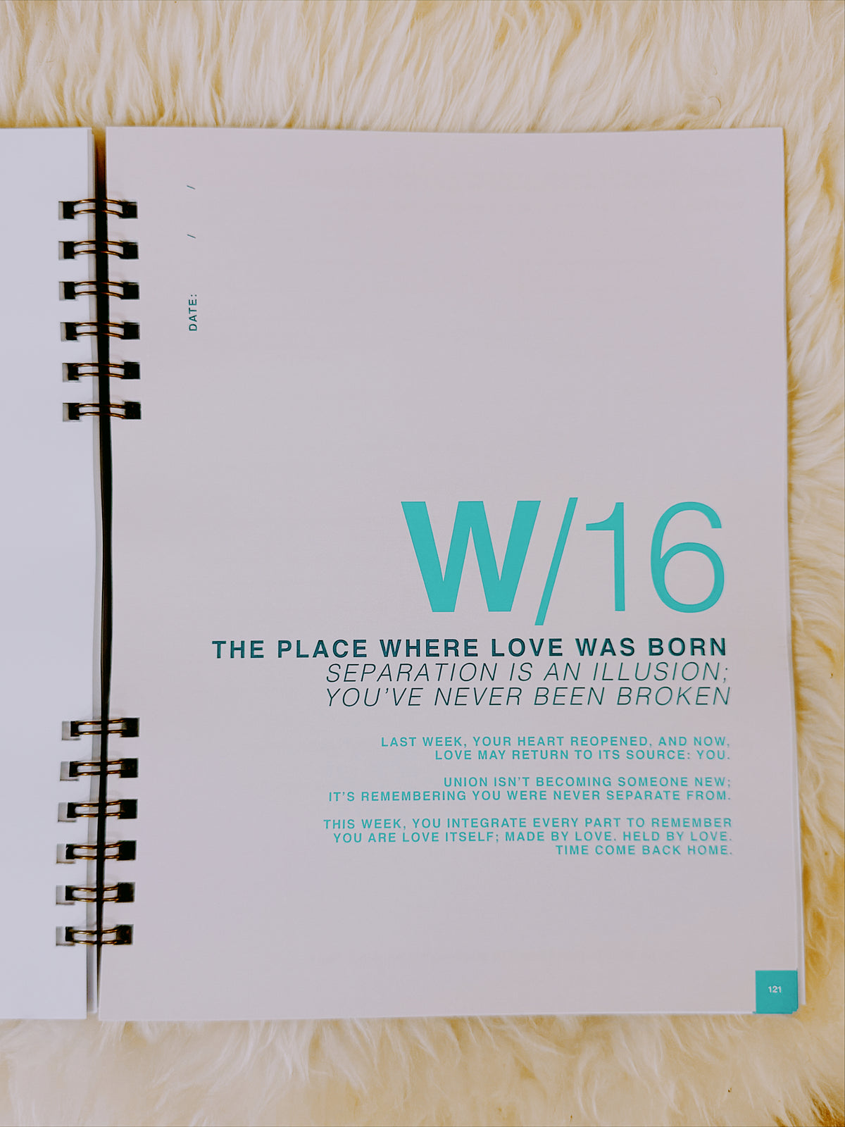 A BOOK OF MAGIC LOVE SPELLS 🧪🧫👩‍🔬